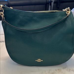 SOLD!!! NWOT Coach Hunter Green Pebble Leather Hobo with Crossbody